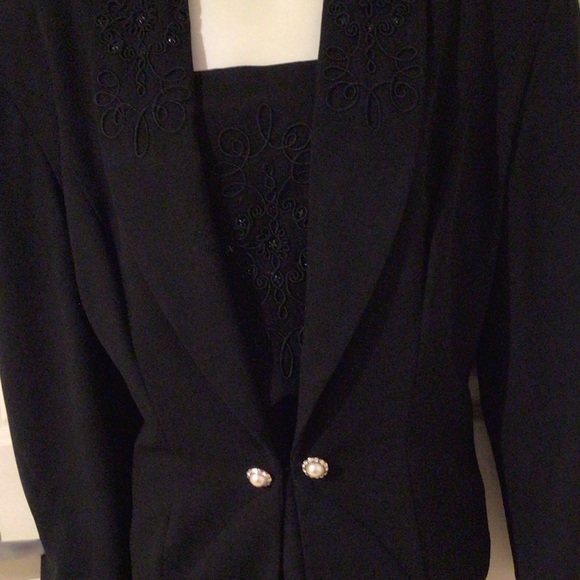 Zakura Vintage evening 3 piece skirt suit - Picture 4 of 9